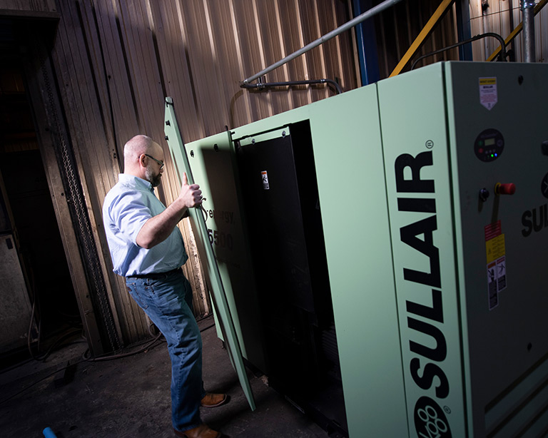 Installation of a Sullair S-energy compressor